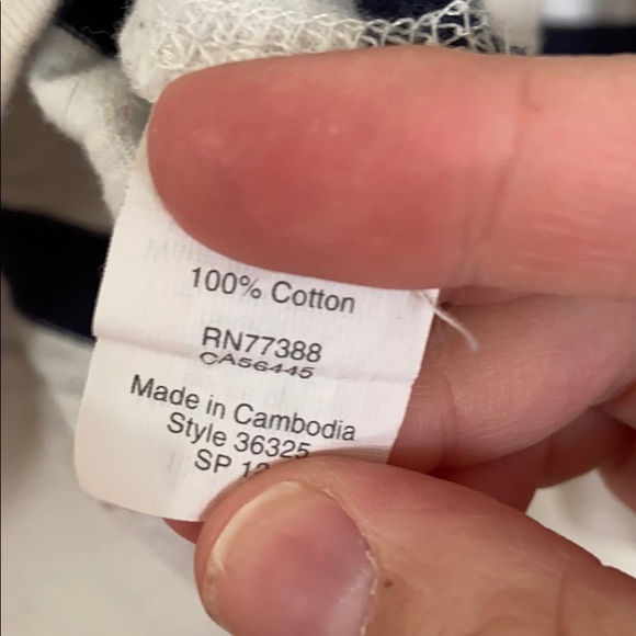 Shirt - Picture 4 of 4